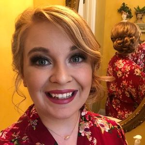 Meet your Posher, Allison